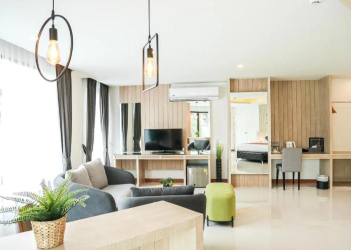 The Par Phuket
