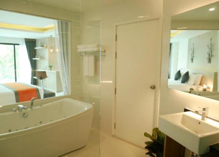 The Par Phuket
