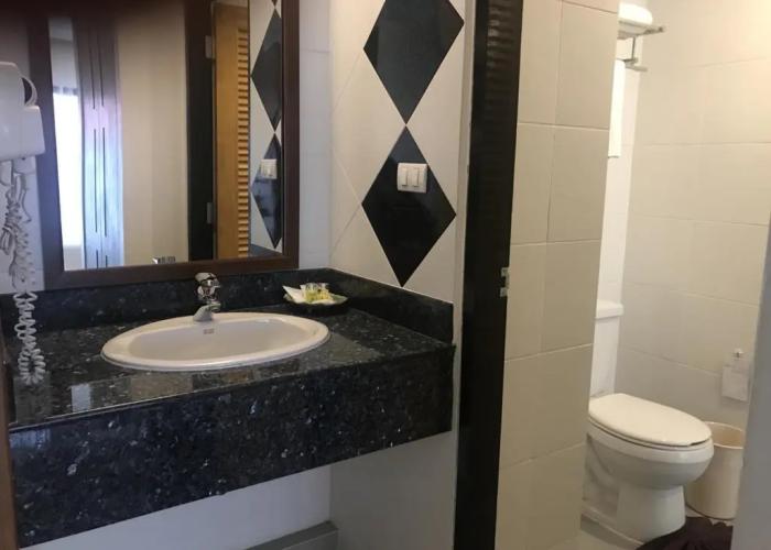 Patong Lodge Hotel