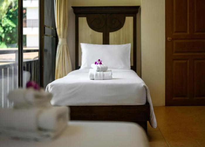 Patong Lodge Hotel
