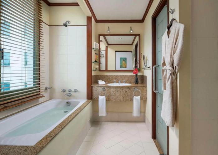 Avani Hai Phong Harbour View Hotel