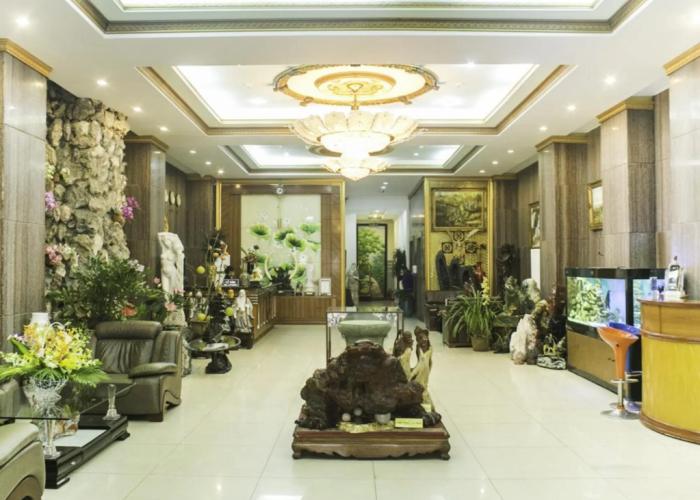 Classic Hoang Long Hotel