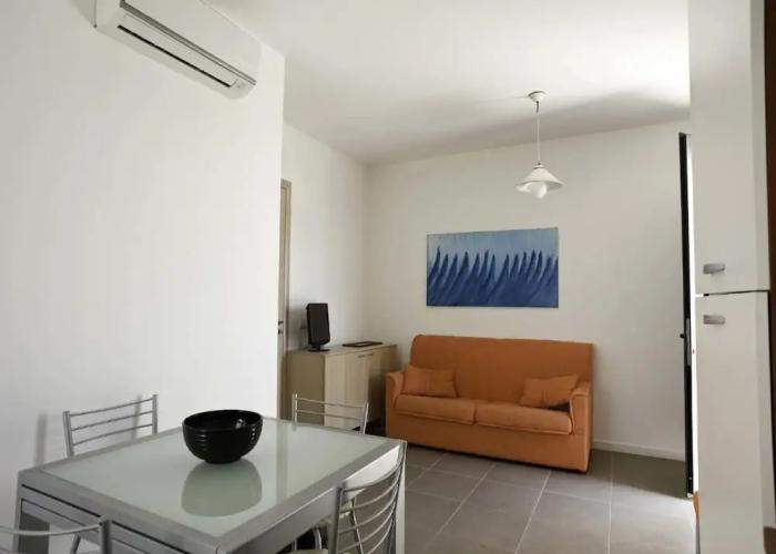 Dolce Mare 2 - Sea Front Apartment - Large Terrace - Wifi and Private Parking