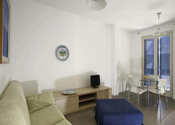 Dolce Mare 4 - Sea Front - Large Balcony - Sandy Beach