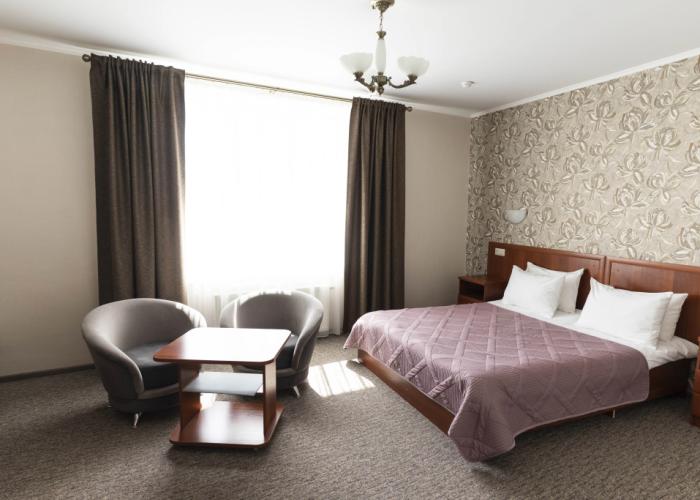 Korona Hotel