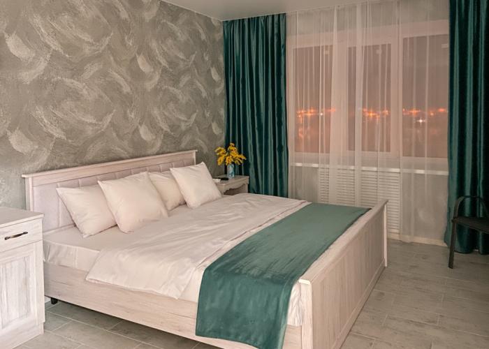 Na Berezke Kochubeya 6 Etazh Flat