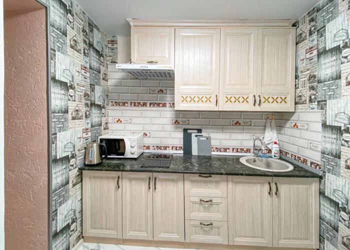 Na Berezke Kochubeya 6 Etazh Flat