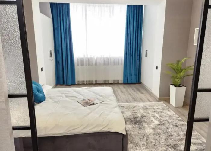 Lyuks Na Romashke Apartments