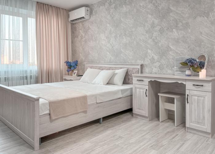 Na Berezke Kochubeya 6 Etazh 2 Flat