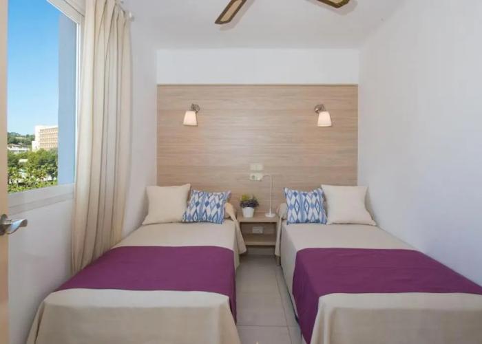 Apartamentos Calablanca