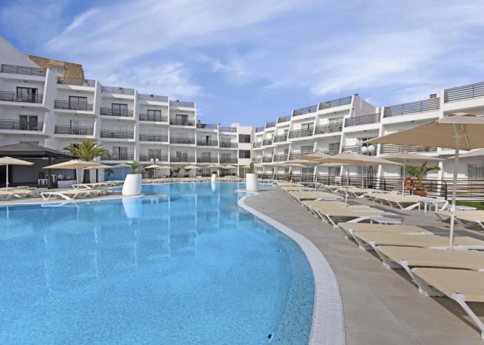 Palmanova Suites by TRH