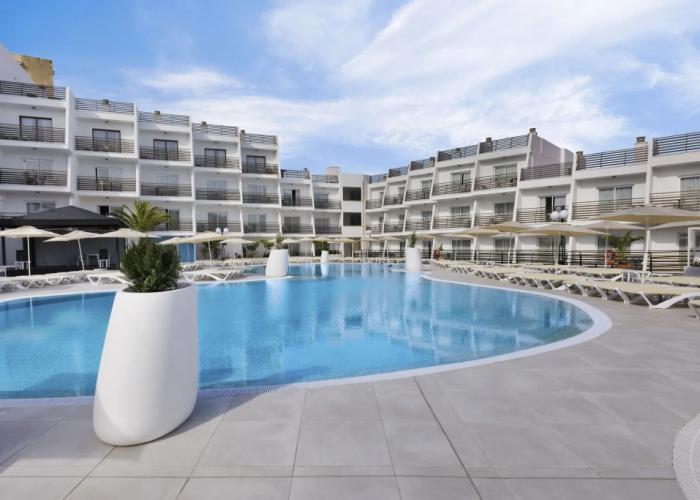 Palmanova Suites by TRH