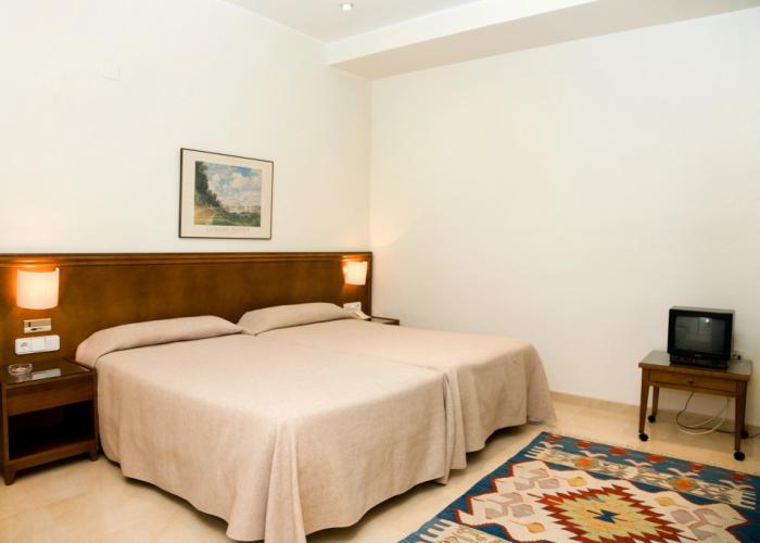 Lloyds Beach Club Aparthotel
