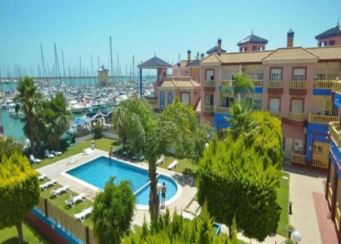 Apartamentos Marina Internacional