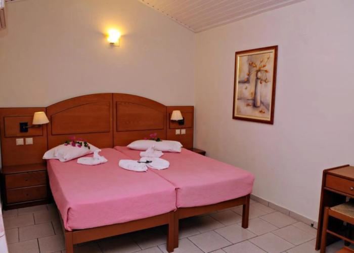 Hotel Athena