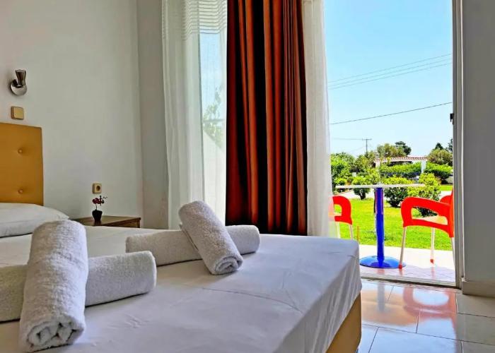 Villa Maroula