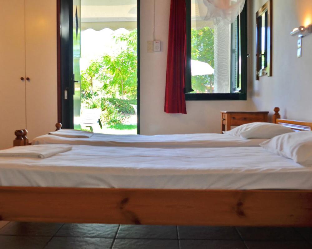 фото Lemonia Accommodations