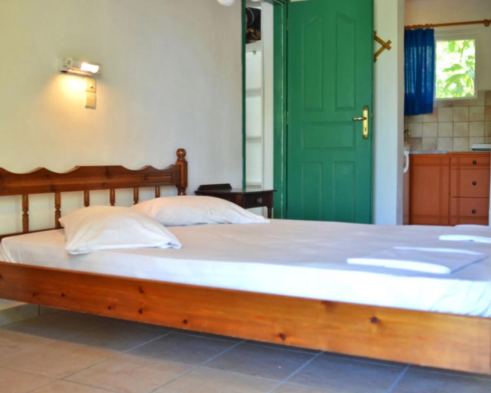 фото Lemonia Accommodations