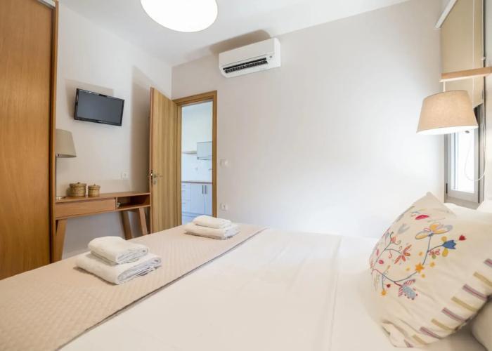 Lemonia Accommodations