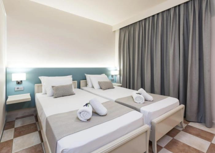 Ilios Hotel