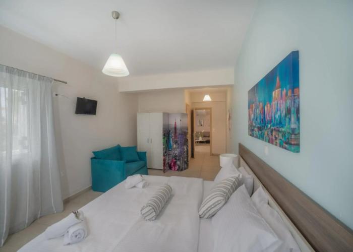Tesys Studios & Apartments
