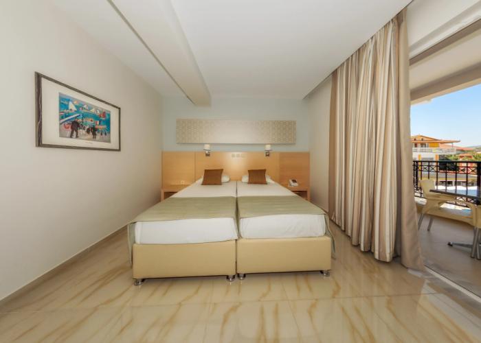 Karras Hotel