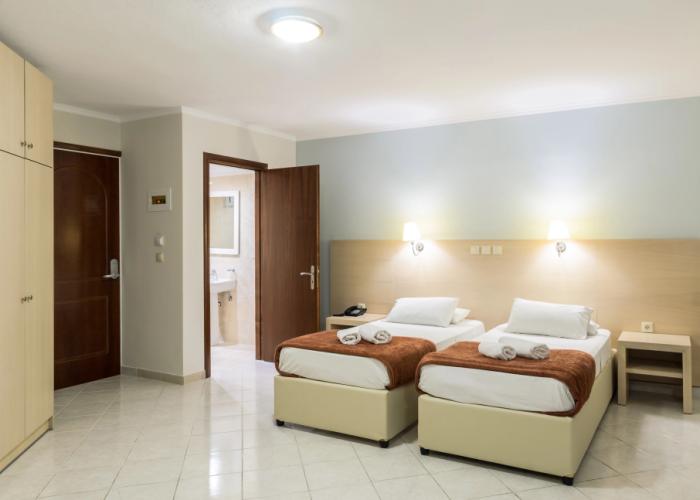 Karras Hotel