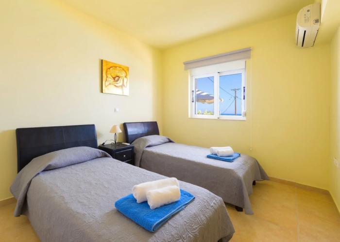 Athoniki Villas