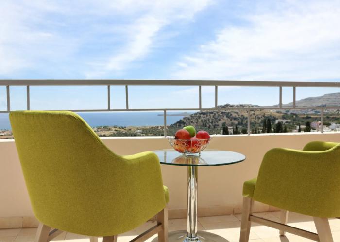 Athoniki Villas