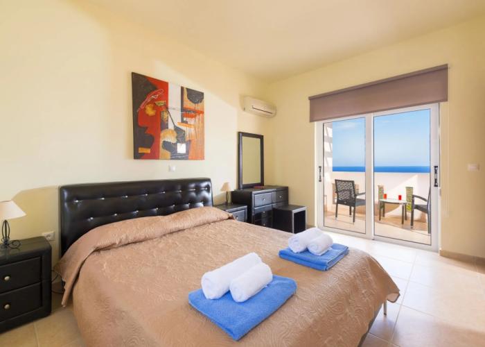 Athoniki Villas