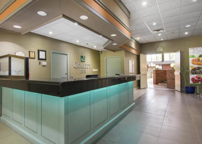 Kalathos Square Luxury Suites