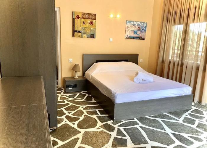 Medusa Rooms