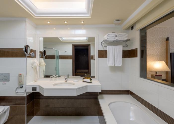La Marquise Luxury Resort Complex