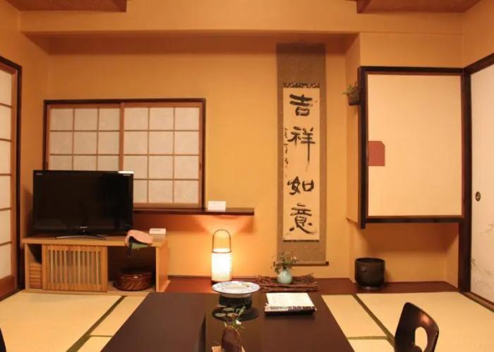 Hotel Mikado