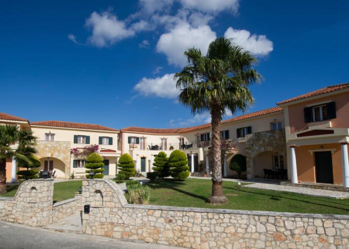 Elanthi Village Hotel