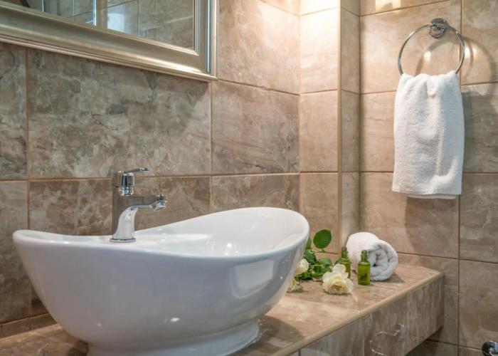 Aeolos Boutique Resort and Suites