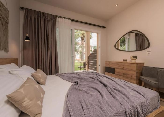 Aeolos Boutique Resort and Suites