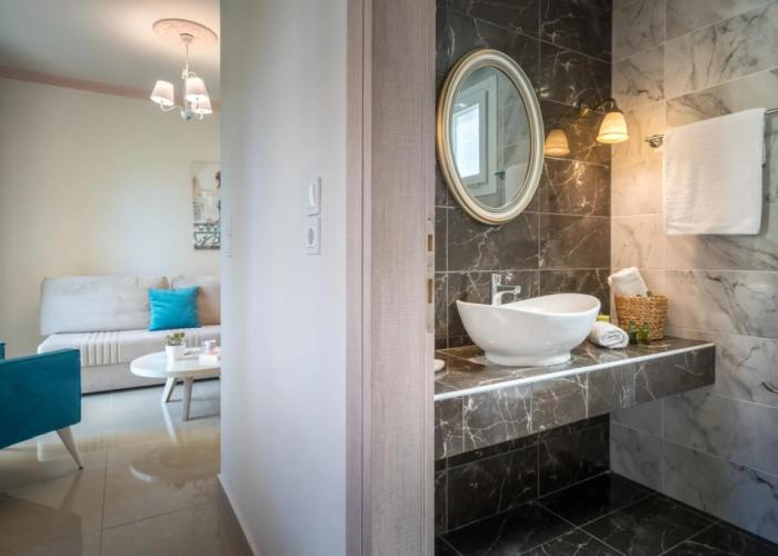 Aeolos Boutique Resort and Suites