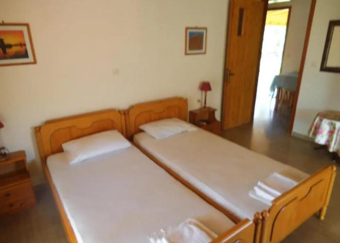 Villa Xenos Studios & Apartments