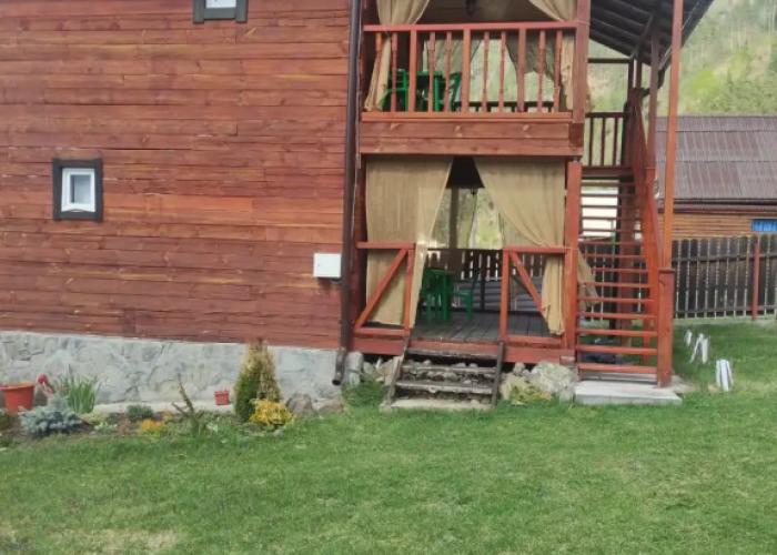 Altay Dacha 22 Guest House