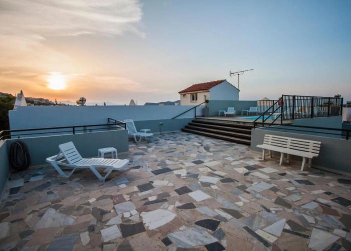 Elia Stalos Apartments