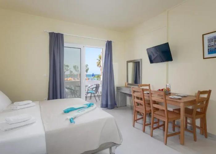 Eden Beach Hotel
