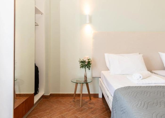 Girogiali Hotel