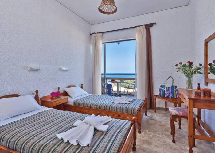 Lia Apartments