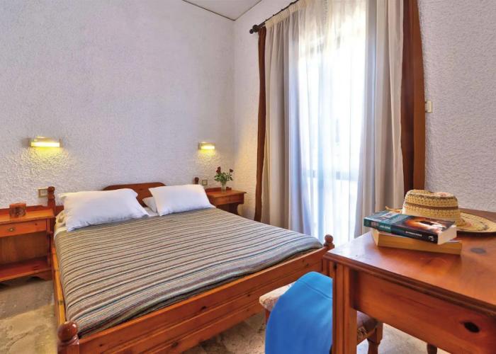 Lia Apartments