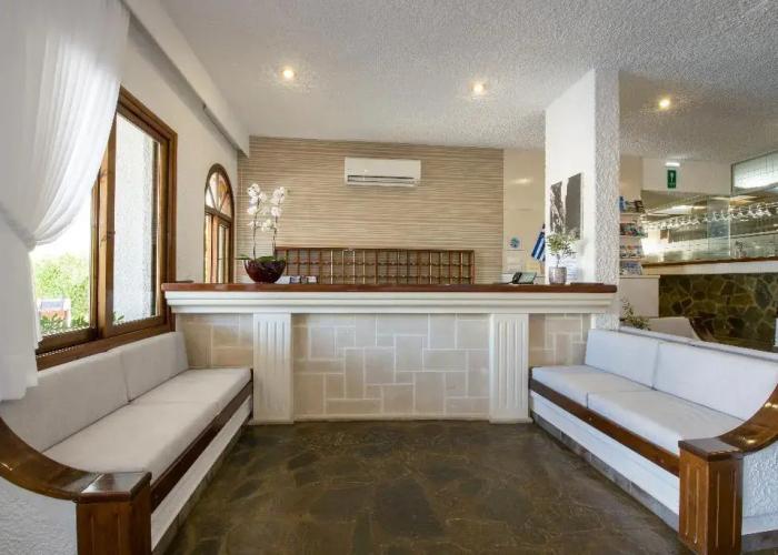 Folia Apartments