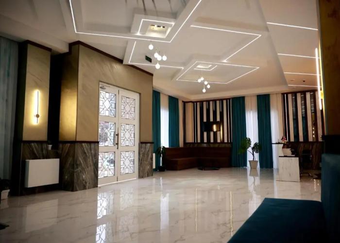 DADIANI Inn