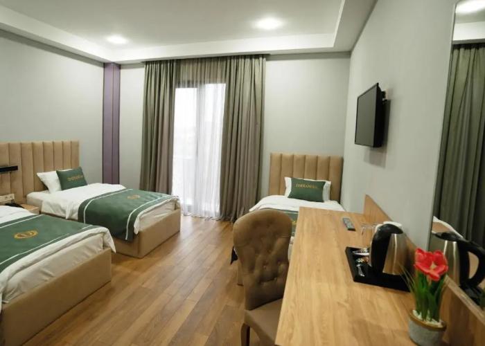 DADIANI Inn