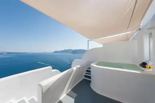 Thirea Suites Oia Sanatorini