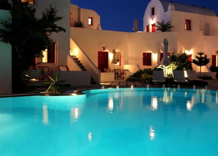 Nikos Villas